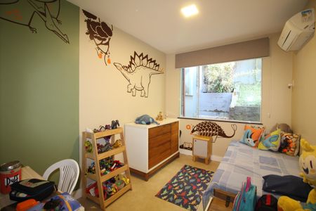 Casa de condomínio à venda com 600m², 7 quartos e 1 vagaQuarto 2