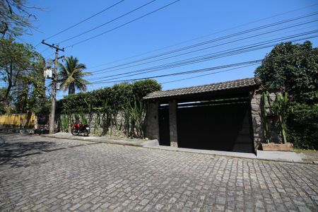 Casa de condomínio à venda com 600m², 7 quartos e 1 vagaFachada
