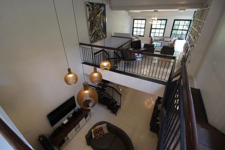Sala 3 - Vista de casa de condomínio à venda com 7 quartos, 600m² em Freguesia (jacarepaguá), Rio de Janeiro