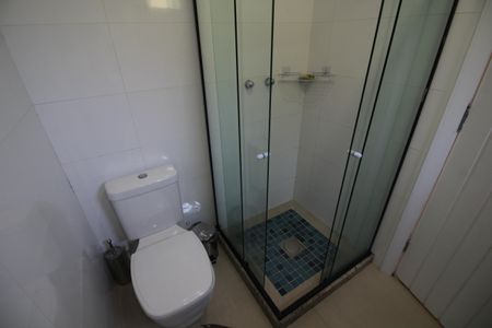 Casa de condomínio à venda com 600m², 7 quartos e 1 vagaQuarto 6 - Banheiro