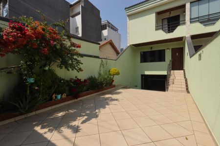 Casa à venda com 209m², 3 quartos e 7 vagasQuintal