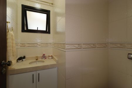 Casa à venda com 209m², 3 quartos e 7 vagasLavabo