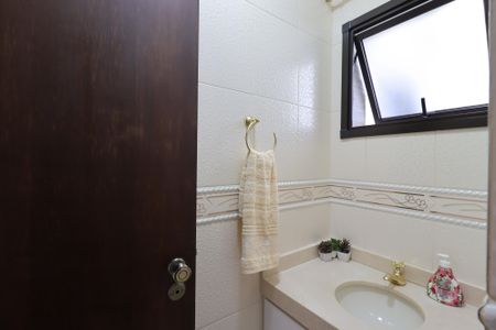 Casa à venda com 209m², 3 quartos e 7 vagasLavabo