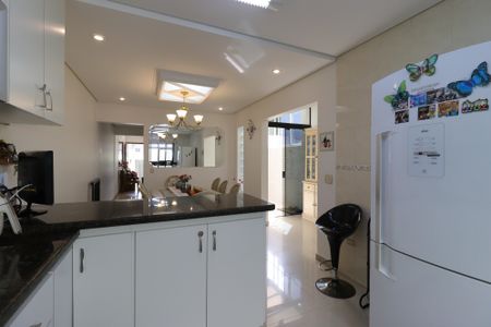 Casa à venda com 209m², 3 quartos e 7 vagasCozinha