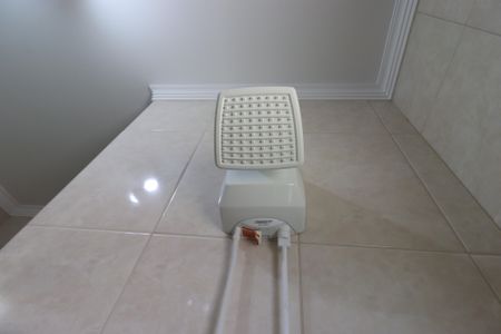 Casa à venda com 209m², 3 quartos e 7 vagasBanheiro da Suíte 3 - Chuveiro