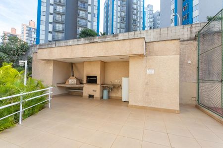 Apartamento à venda com 70m², 3 quartos e 2 vagas Apartamento à venda com 70m², 3 quartos e 2 vagasÁrea comum - Churrasqueira