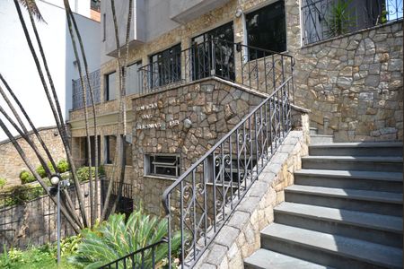 Apartamento à venda com 124m², 3 quartos e 2 vagasFachada