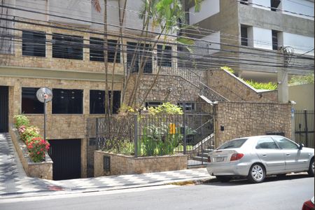 Apartamento à venda com 124m², 3 quartos e 2 vagasFachada