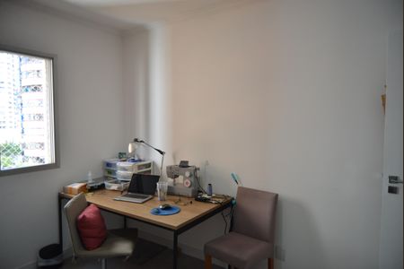 Apartamento à venda com 124m², 3 quartos e 2 vagasQuarto 2