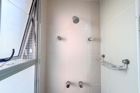 Apartamento para alugar com 102m², 2 quartos e 2 vagas Apartamento para alugar com 102m², 2 quartos e 2 vagasBanheiro do Quarto 2