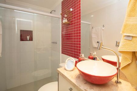 Apartamento à venda com 66m², 2 quartos e 1 vagaBanheiro 2