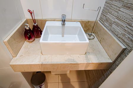 Apartamento à venda com 155m², 4 quartos e sem vaga Apartamento à venda com 155m², 4 quartos e sem vagaLavabo