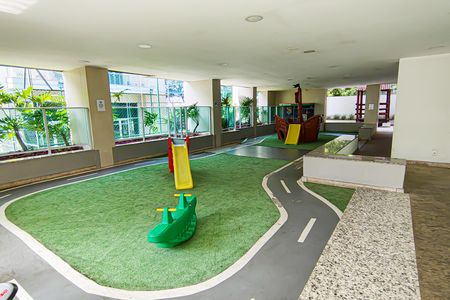 Apartamento à venda com 155m², 4 quartos e sem vaga Apartamento à venda com 155m², 4 quartos e sem vagaÁrea comum