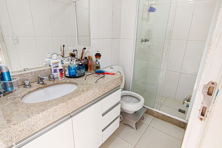 Apartamento à venda com 155m², 4 quartos e sem vaga Apartamento à venda com 155m², 4 quartos e sem vagaBanheiro da Suíte 3
