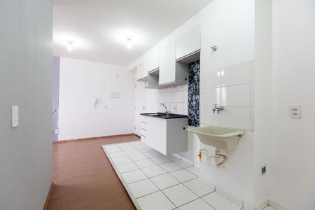 Apartamento para alugar com 43m², 2 quartos e 1 vaga Apartamento para alugar com 43m², 2 quartos e 1 vagaCozinha / Área de Serviço