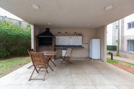 Apartamento para alugar com 43m², 2 quartos e 1 vaga Apartamento para alugar com 43m², 2 quartos e 1 vagaÁrea comum - Churrasqueira