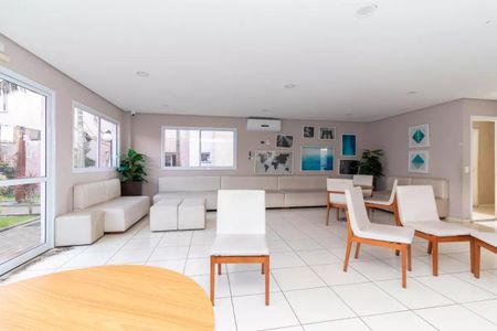 Apartamento para alugar com 43m², 2 quartos e 1 vaga Apartamento para alugar com 43m², 2 quartos e 1 vagaSalão de Festas