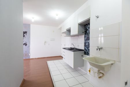 Apartamento para alugar com 43m², 2 quartos e 1 vaga Apartamento para alugar com 43m², 2 quartos e 1 vagaCozinha / Área de Serviço