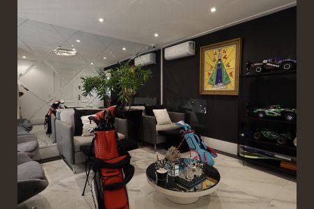 Casa de condomínio à venda com 380m², 3 quartos e 4 vagasHall de entrada