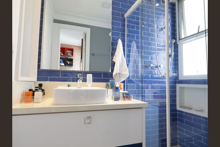 Casa de condomínio à venda com 380m², 3 quartos e 4 vagasBanheiro da Suíte 1