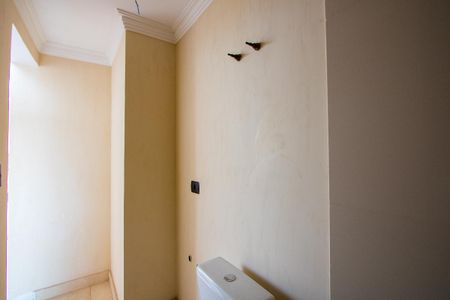 Apartamento à venda com 203m², 1 quarto e 5 vagas Apartamento à venda com 203m², 1 quarto e 5 vagasBanheiro social