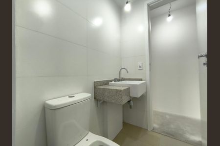 Apartamento à venda com 81m², 3 quartos e 1 vaga Apartamento à venda com 81m², 3 quartos e 1 vagaBanheiro