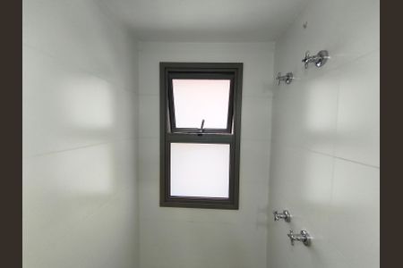 Apartamento à venda com 81m², 3 quartos e 1 vaga Apartamento à venda com 81m², 3 quartos e 1 vagaBanheiro