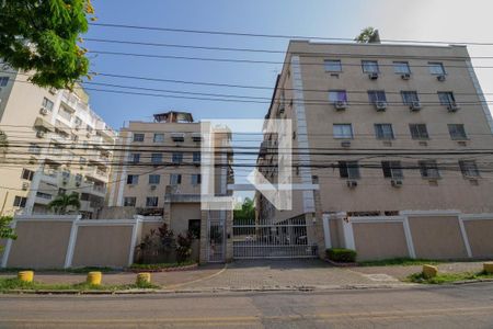 Apartamento para alugar com 77m², 3 quartos e 2 vagas Apartamento para alugar com 77m², 3 quartos e 2 vagasFachada