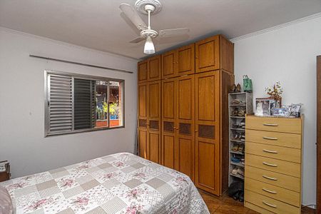 Casa à venda com 235m², 4 quartos e 4 vagasSuíte 2