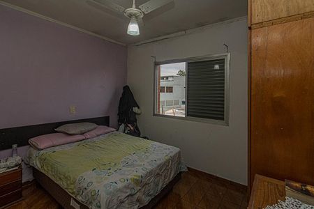 Casa à venda com 235m², 4 quartos e 4 vagasSuíte 1