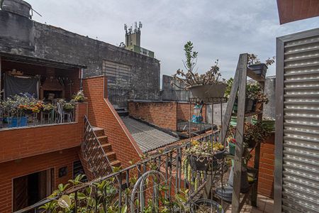 Casa à venda com 235m², 4 quartos e 4 vagasSacada do Quarto 2