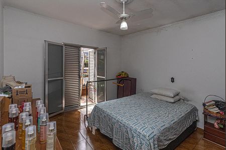 Casa à venda com 235m², 4 quartos e 4 vagasQuarto 2