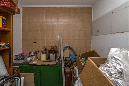 Casa à venda com 235m², 4 quartos e 4 vagasQuarto de Serviço