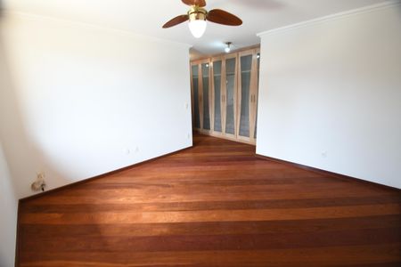 Casa de condomínio à venda com 604m², 4 quartos e 6 vagasSuíte 3