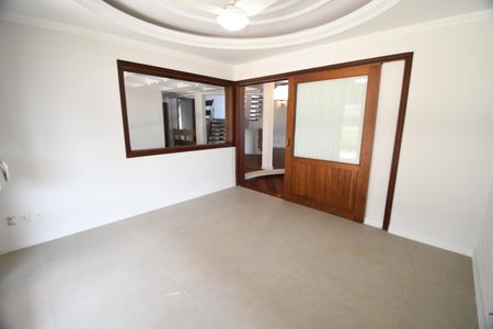 Casa de condomínio à venda com 604m², 4 quartos e 6 vagasSala 2