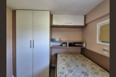 Casa de condomínio à venda com 408m², 5 quartos e 2 vagas Casa de condomínio à venda com 408m², 5 quartos e 2 vagasQuarto