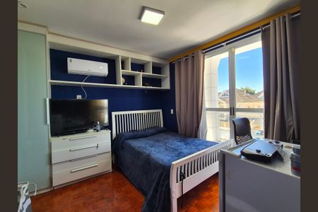 Casa de condomínio à venda com 408m², 5 quartos e 2 vagas Casa de condomínio à venda com 408m², 5 quartos e 2 vagasSuíte 3