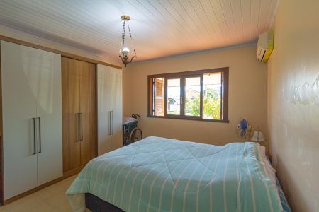 Casa à venda com 202m², 2 quartos e 4 vagas Casa à venda com 202m², 2 quartos e 4 vagasQuarto 1