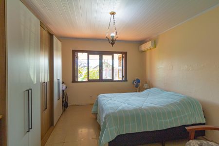 Casa à venda com 202m², 2 quartos e 4 vagas Casa à venda com 202m², 2 quartos e 4 vagasQuarto 1