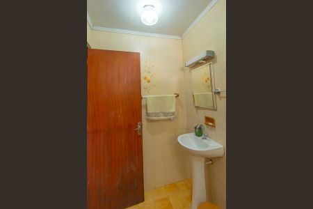 Casa à venda com 202m², 2 quartos e 4 vagas Casa à venda com 202m², 2 quartos e 4 vagasBanheiro Social