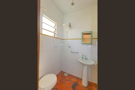 Casa à venda com 202m², 2 quartos e 4 vagas Casa à venda com 202m², 2 quartos e 4 vagasBanheiro de serviço