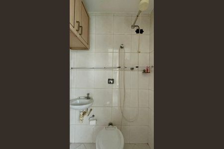 Apartamento à venda com 78m², 2 quartos e 1 vaga Apartamento à venda com 78m², 2 quartos e 1 vagaBanheiro de serviço