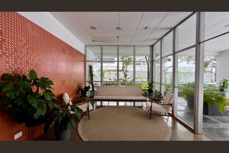 Apartamento à venda com 78m², 2 quartos e 1 vaga Apartamento à venda com 78m², 2 quartos e 1 vagaHall de entrada