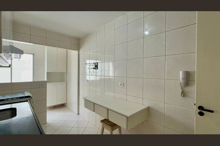 Apartamento à venda com 78m², 2 quartos e 1 vaga Apartamento à venda com 78m², 2 quartos e 1 vagaCozinha