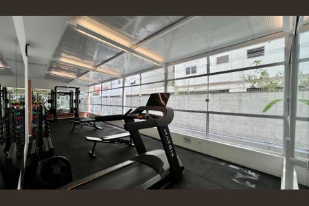 Apartamento à venda com 78m², 2 quartos e 1 vaga Apartamento à venda com 78m², 2 quartos e 1 vagaAcademia