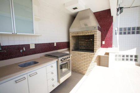 Apartamento para alugar com 360m², 5 quartos e 2 vagasCobertura