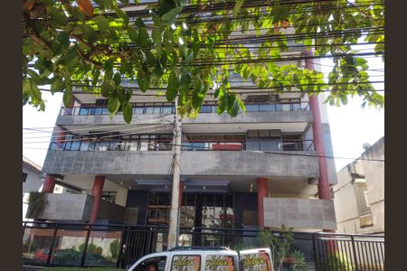 Apartamento para alugar com 360m², 5 quartos e 2 vagasFachada