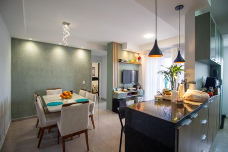 Sala de apartamento para alugar com 2 quartos, 64m² em Aparecidinha, Sorocaba