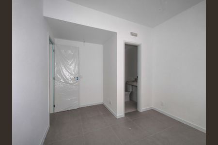 Apartamento à venda com 34m², 1 quarto e 1 vaga Apartamento à venda com 34m², 1 quarto e 1 vagaSuíte