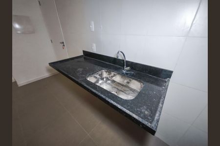 Apartamento à venda com 34m², 1 quarto e 1 vaga Apartamento à venda com 34m², 1 quarto e 1 vagaCozinha e Área de Serviço